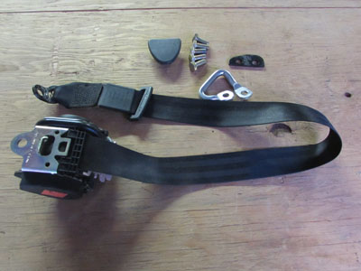Audi TT Mk1 8N Seat Belt, Left 8N8857705F